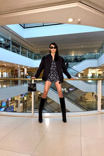 Look 10